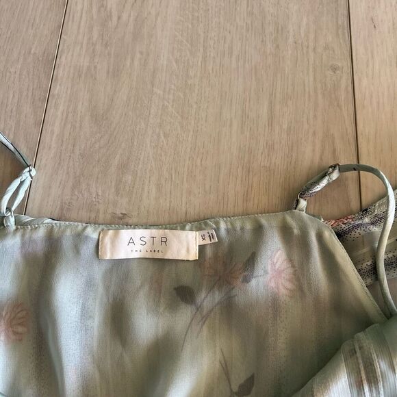 Astro women’s wtap top size xs - Picture 4 of 6